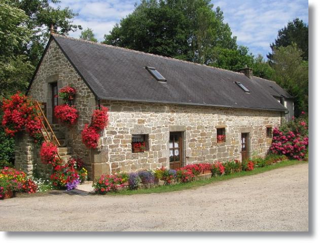 Ste Cecile`s cottages - The `Longère`